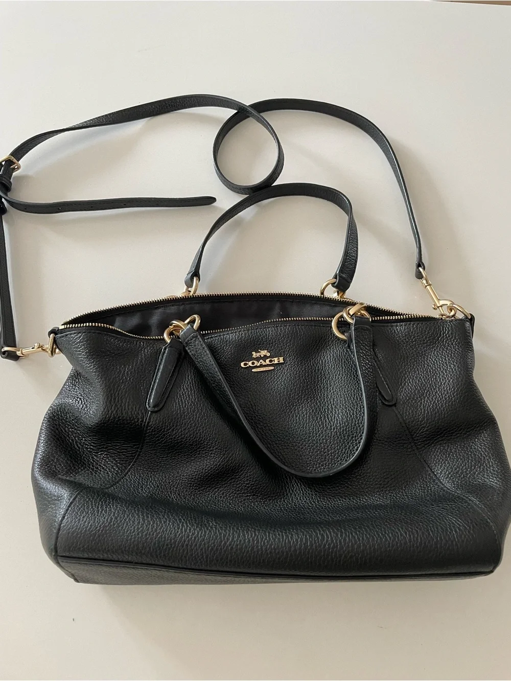 Coach shoulder bag
